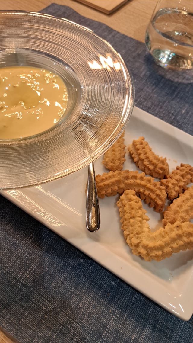 Zabà di marchetti 2.0 con biscotti - Enoteca Buosi Torino, Turin