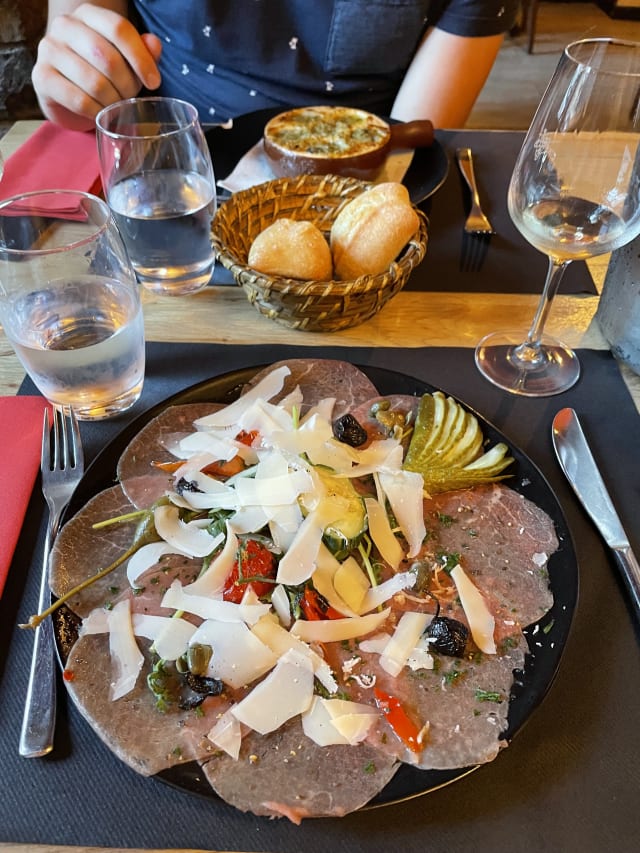 Carpaccio de boeuf - Le Vieux Couvent (Aux Caves du Vieux Couvent)