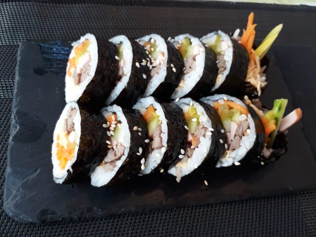 Kimbab : Bulgogi (Vaca) - K-BOB - Restaurante Coreano (Praça de Espanha), Lisbon