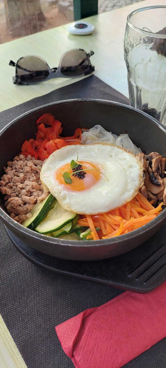 Dolsot Bibimbap : Porco - K-BOB - Restaurante Coreano (Praça de Espanha), Lisbon