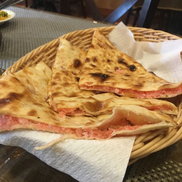 PESHAWARI NAAN - Little India, Barcelona