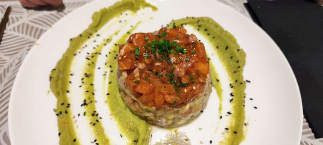 Tartar de Salmón - Ciento29, Madrid