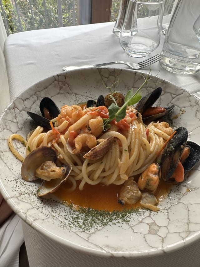 Tagliolini del pescatore - Villa degli Aranci