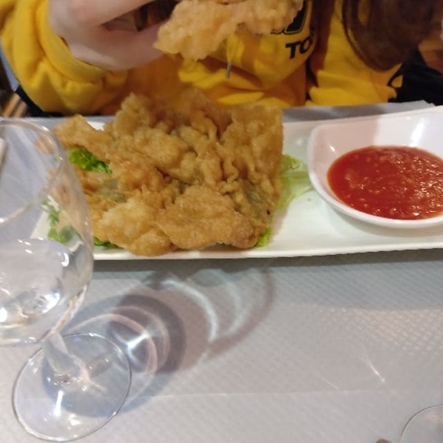 Raviolis frits (6 pièces) - Ha Long Baie, Paris