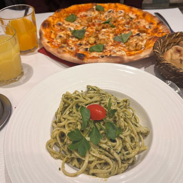 Fusilli pesto  - La Gourmandise, Paris