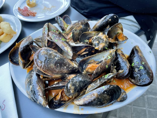 Mejillones a la Marinera - Diegos Bar Restaurant, Barcelona