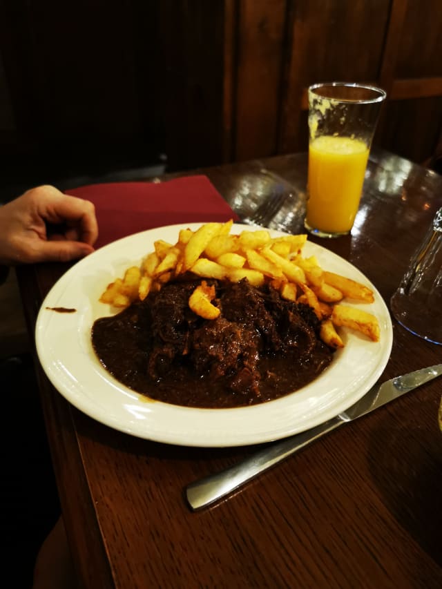 La fameuse Carbonnade flamande maison cuisinée la a Biére de Garde - Le Bistrot Lillois, Lille