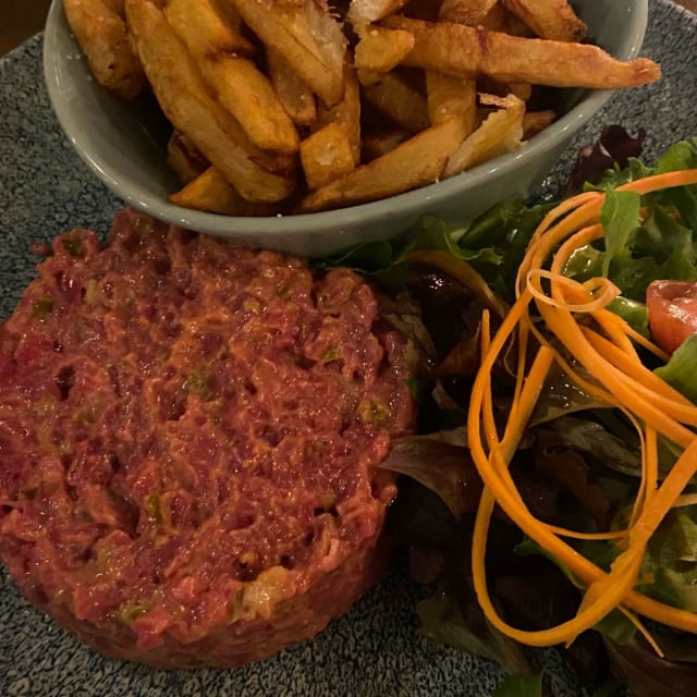 Tartare de bœuf charolais au couteau  - L'Hypothese, Paris