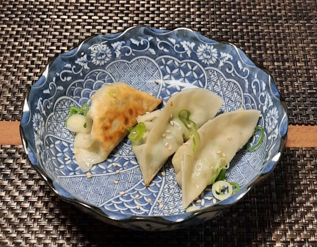 Gyozas de porco - Tonkotsu Rámen by Go Juu, Lisbon