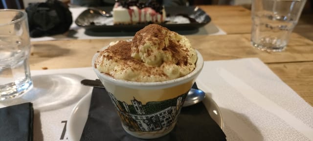 Tiramisu con pavesini - The Gud, Rome