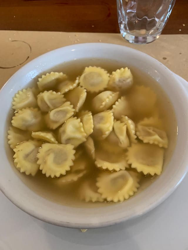 Anolini in brodo di terza - Ristorante lo Zingaro