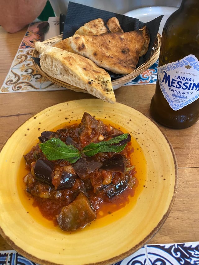 Caponata (acompañado con focaccia o pan casero) - La Cocina de la Parejita Siciliana