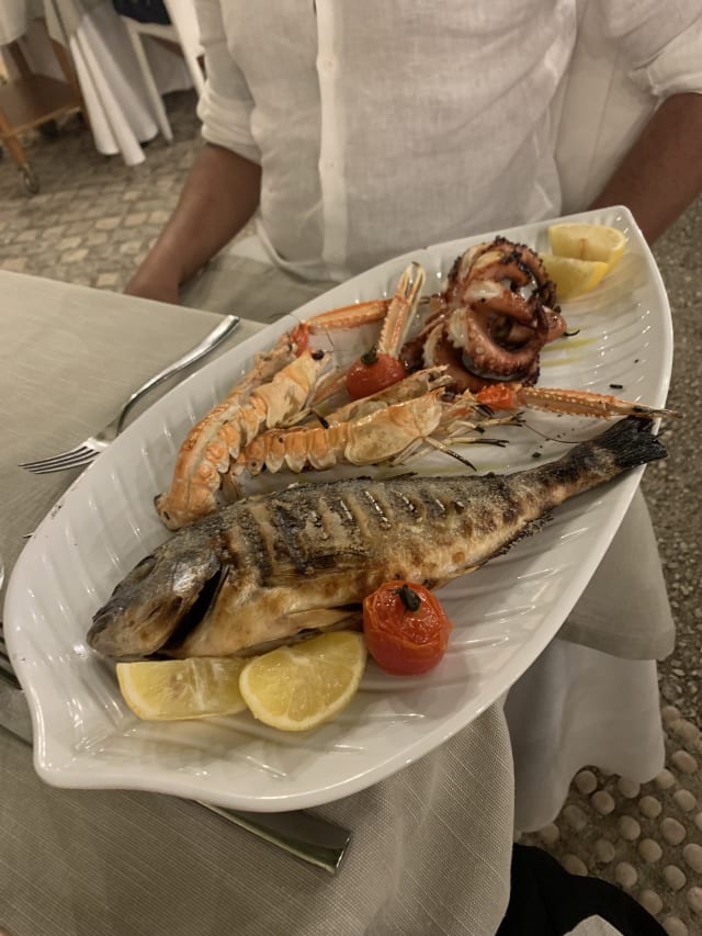 CATCH OF DAY - Specchia Sant'Oronzo, Polignano A Mare