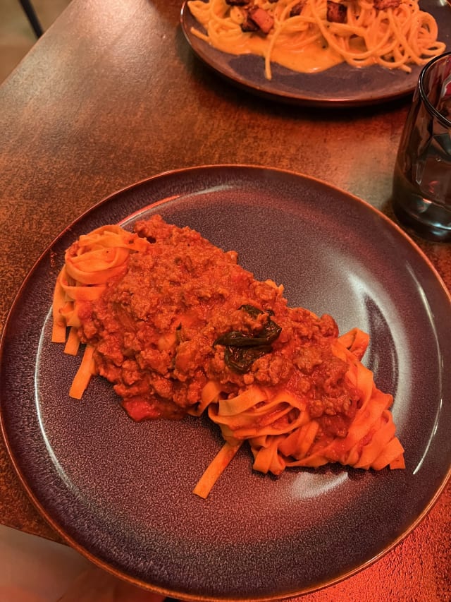 Tagliatelle alla Bolognese - Rua Taverna Gastronomica Italiana, Barcelona