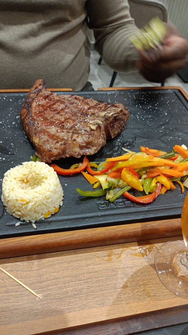 T-BONE - La Casa, Rosny-sous-Bois