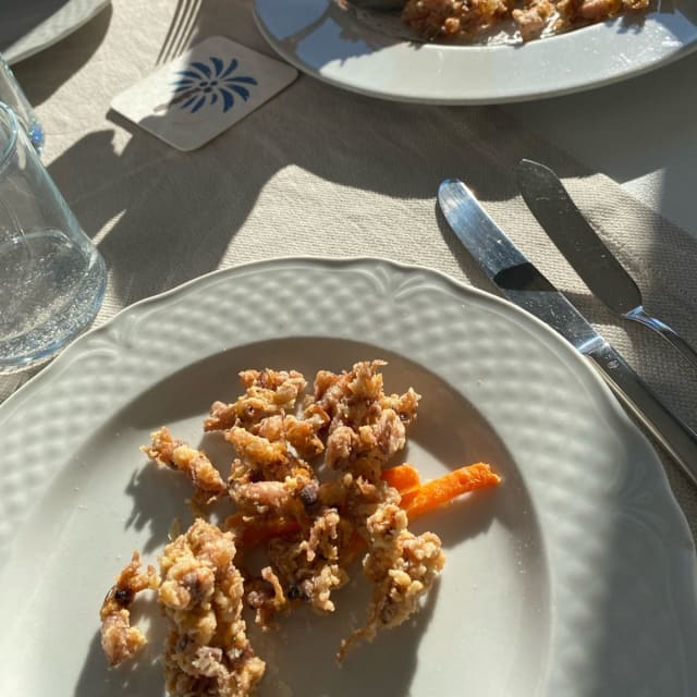 Calamaretti fritti con verdure di stagione  - Bianca