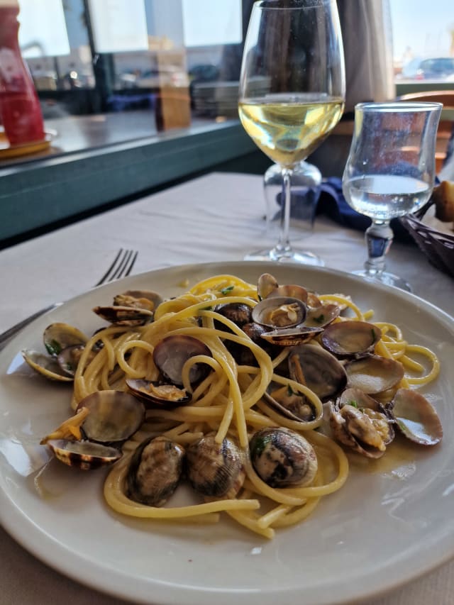 Spaghetti alle vongole veraci - Il Ghiottone, Fiumicino