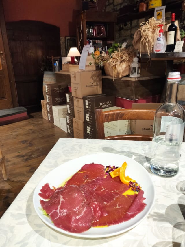 Sottile di black angus agli agrumi - Le Cantine del Palazzo, Volterra