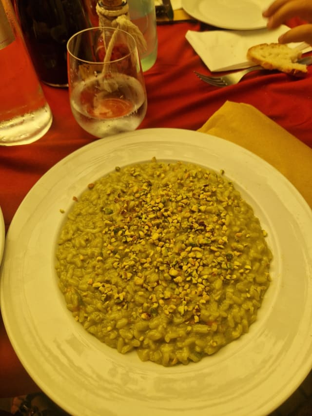 Risotto fiore di zucca e granella di pistacchio - Le Cantine del Palazzo, Volterra