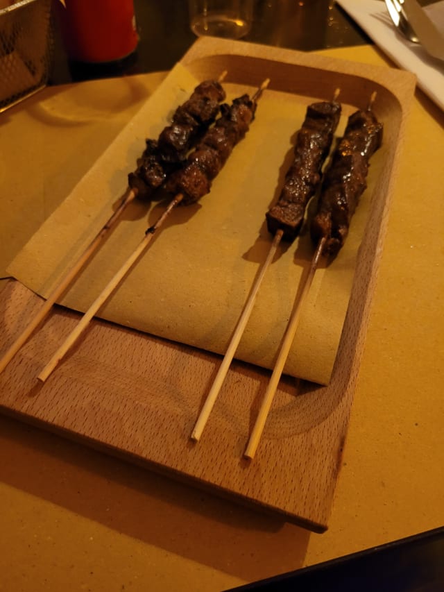 Arrosticini classici di pecora (1pz) (min. 2 pezzi) - Fermento Divino birrificio & convivio