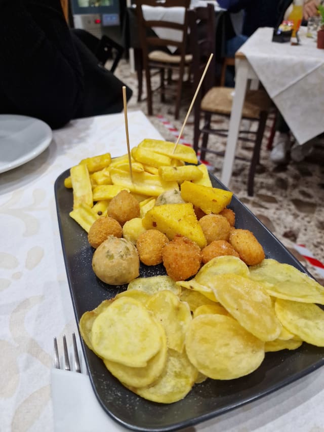 Fritto misto della casa (x2pers) - Acqua & Farina, Nocera Superiore