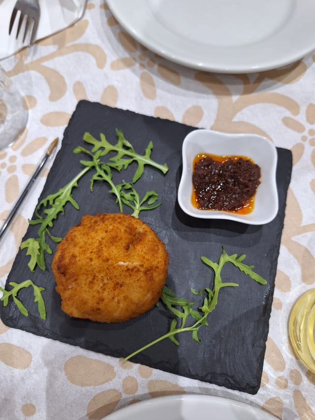 Timballo Di Pasta Provola E Patate - Acqua & Farina, Nocera Superiore