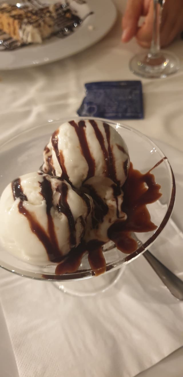 Affogato al cioccolato  - Ristorante Plinio 1988