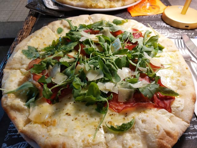 Tagliata di manzo  (rucola,ciliegino,scaglie di grana)  - Arcadia, Giardini Naxos