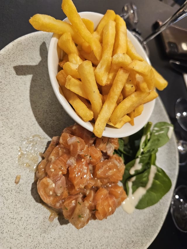 Tartare de boeuf, frites - L'écumoire