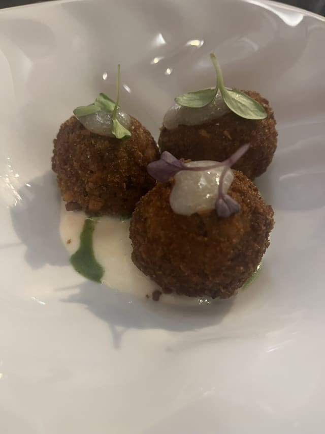 Polpette di Ricciola  - Kantharos, Forio