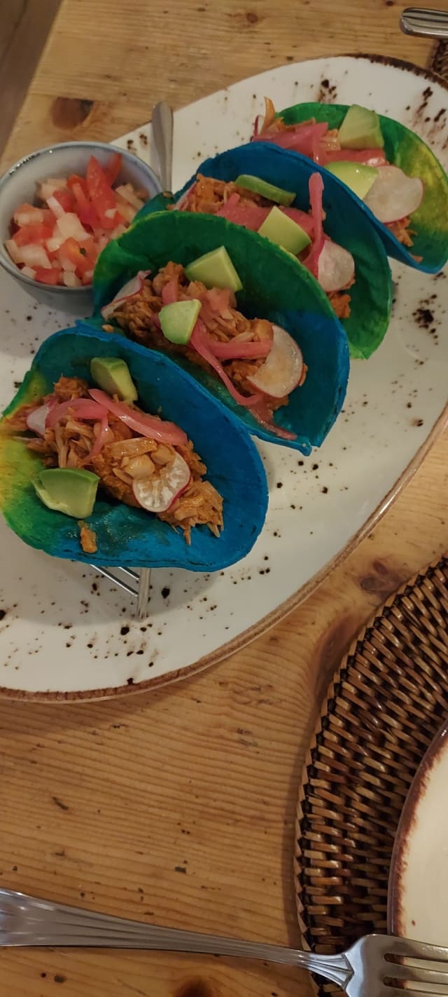 Tacos de Jackfruit - Cafè Floh, Barcelona