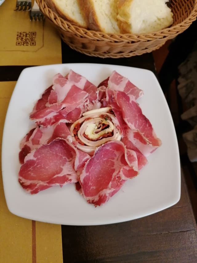 Capocollo di Martina Franca IGP - Osteria Caccianferno, Trani