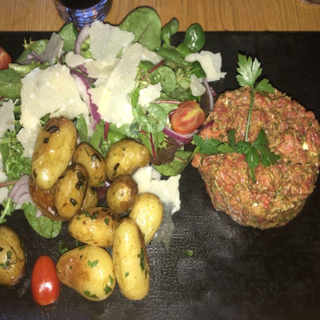 tartare de boeuf a l’italienne  - La Villa Reims, Reims