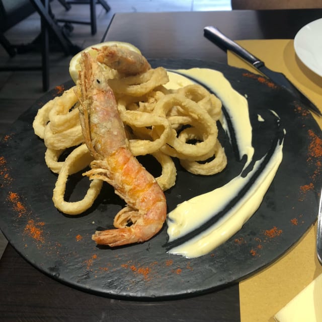 Frittura di calamari e gamberi - Sgarro Bistrot, Rome