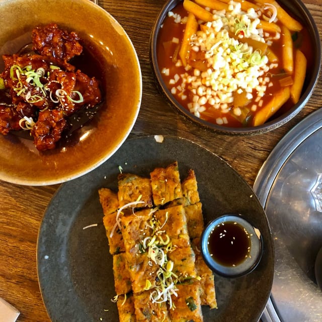 닭강정, poulet frit coréen - Hanwoo Luxembourg, Paris