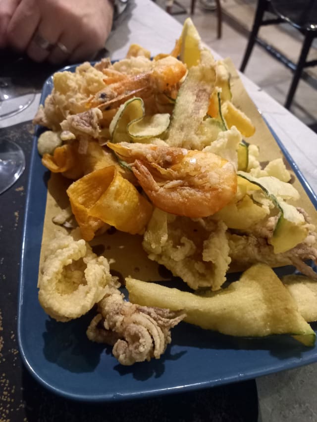 Fritto misto con verdure  - Sale e Pepe, Viareggio