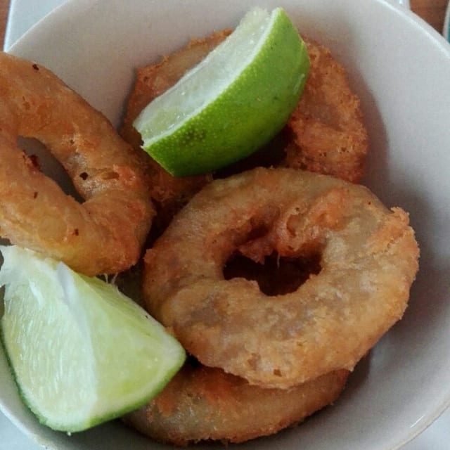 Beignets de calamars - Les Petites Bouchées, Paris