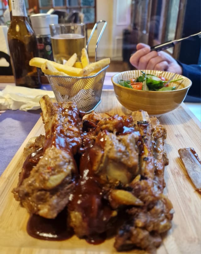 Costillas artesanales - Salento Latino Colombian Traditional Food, Amsterdam