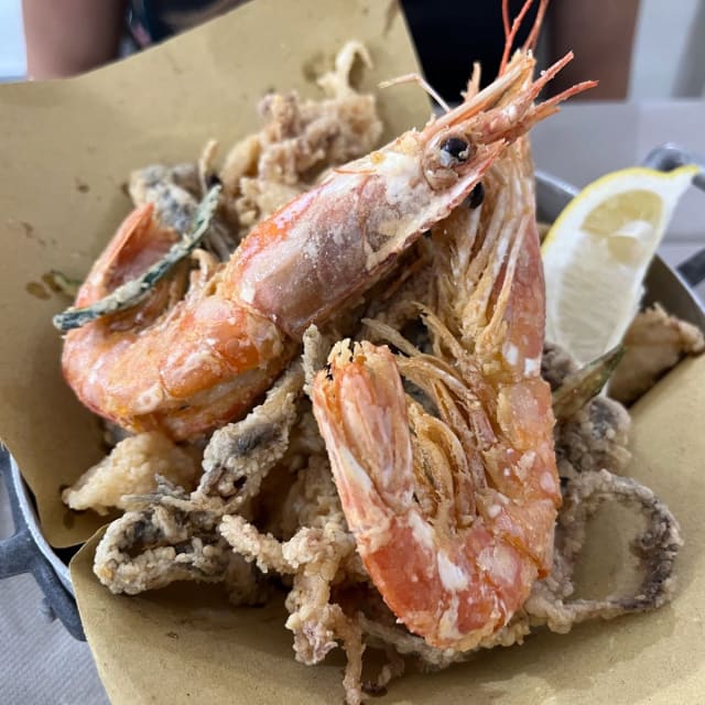 Fritto Misto - Pescato e Mangiato, Milan