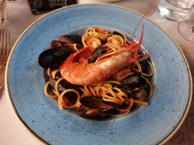 Spaghetti di grano duro allo scoglio - 8tto Granchi, Desenzano Del Garda