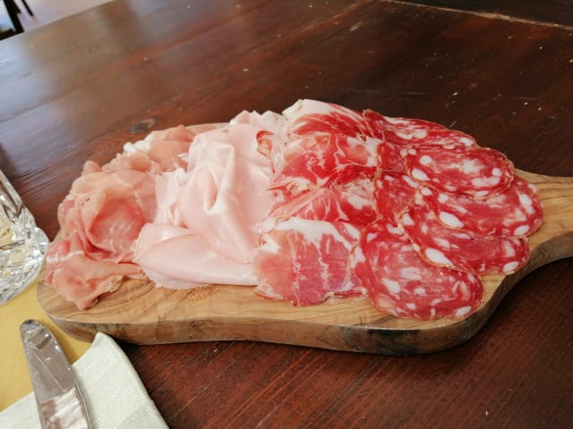 Peler - tagliere salumi misti - Al Frantoio