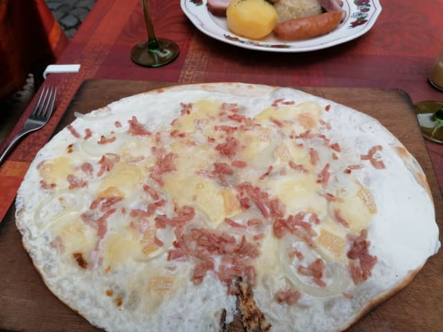 Tarte flambée munster - Au Vieux Strasbourg