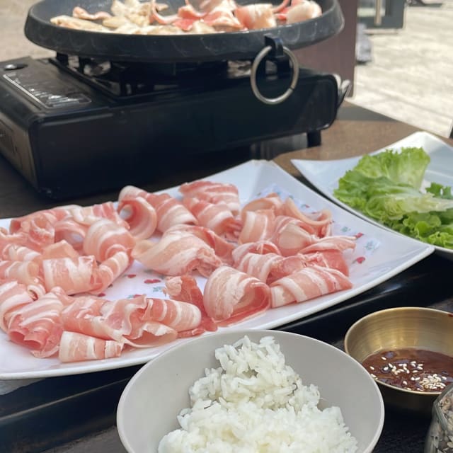 Daepae samgyupsal - Dotori, Cuisinne Coréenne, Montreux