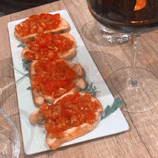 Piatto di Bruschetta - Ristorante Italiano 0039, Paris