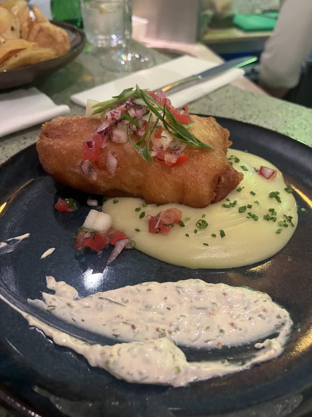 Filetes de Bacalhau com Puré de Wasabi  - Peixola, Lisbon