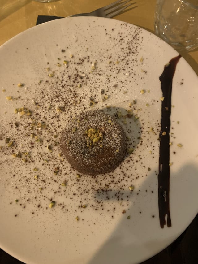 Melting heart chocolate cake - Nice Life Bistrot, Rome