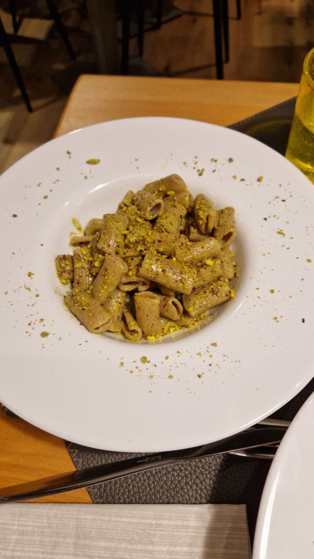 Mezze Maniche al Pistacchio - Fabbrica Del Grano, Milan