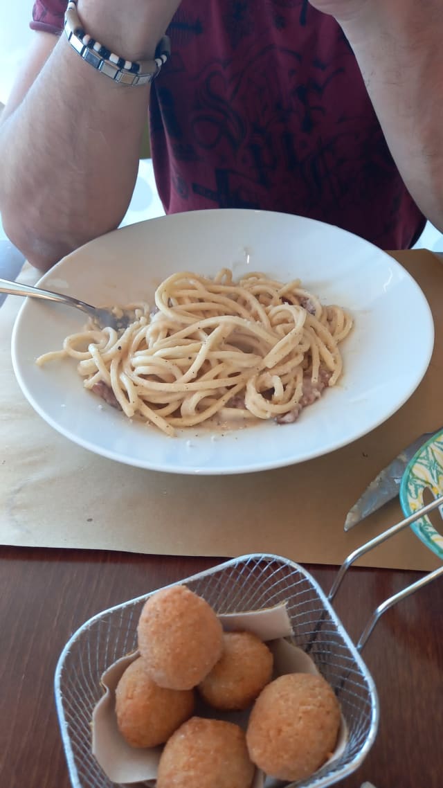 Cacio e pepe - Quattro Chiacchiere