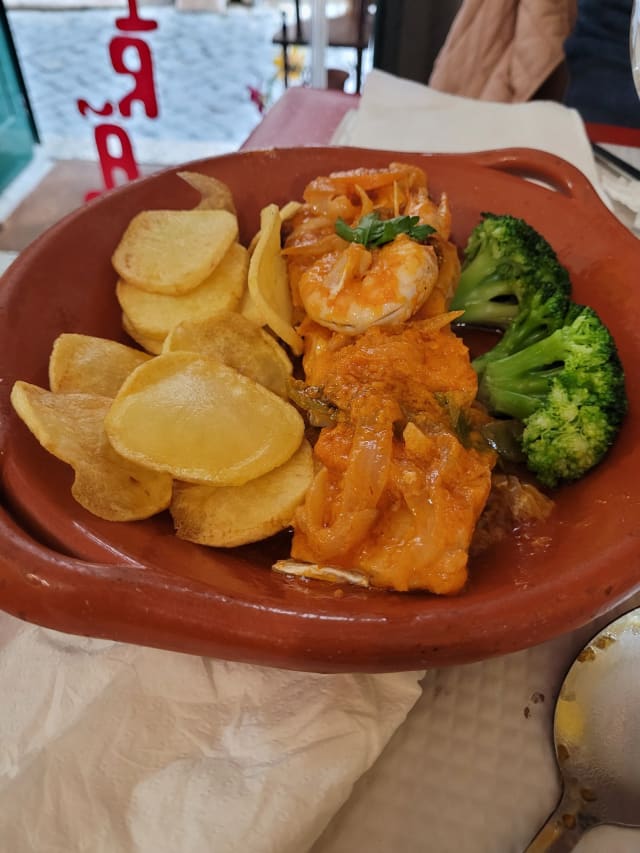 Bacalhau à Regueirão - O Regueirão de Alfama