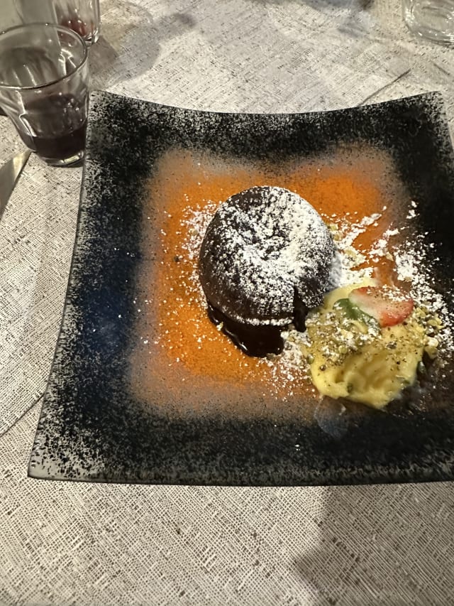 tortino con cuore caldo fondente - Ristorante L'Abbazia